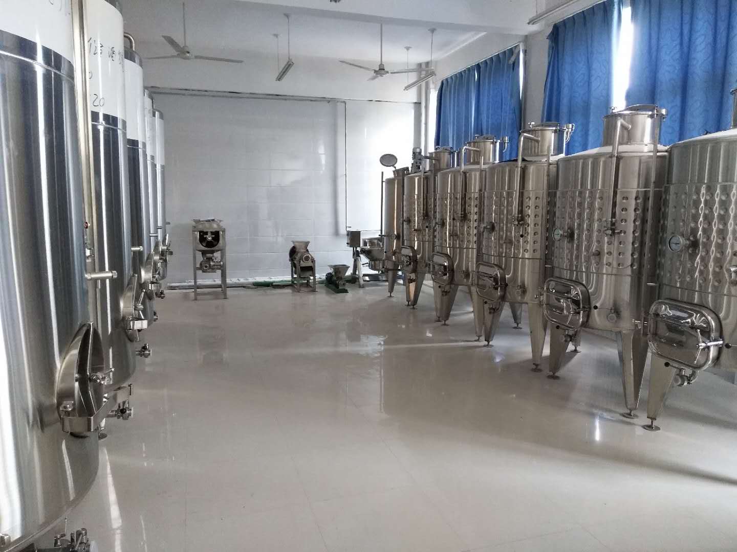 μ��ְҵ����ѧԺ���Ѿ���Ŀ˳��ʩ����